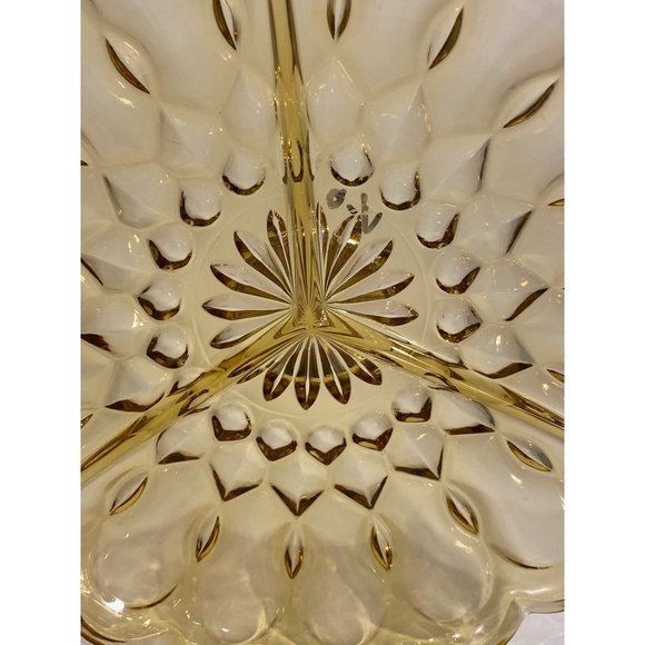 Anchor Hocking Amber Fairfield Divided Dish Vintage 1960's Diameter 8 3/4" - Picture 2 of 5